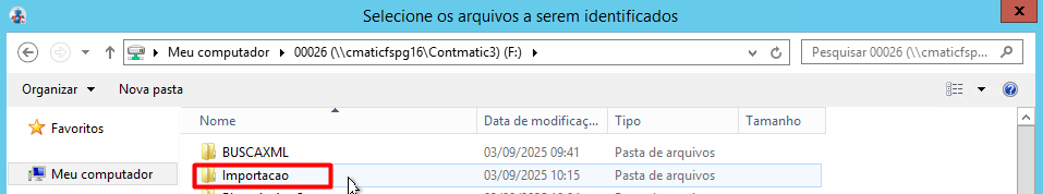 Janela do explorador de arquivos, com a pasta 'Importação' selecionada dentro de um diretório de rede para localizar os documentos.