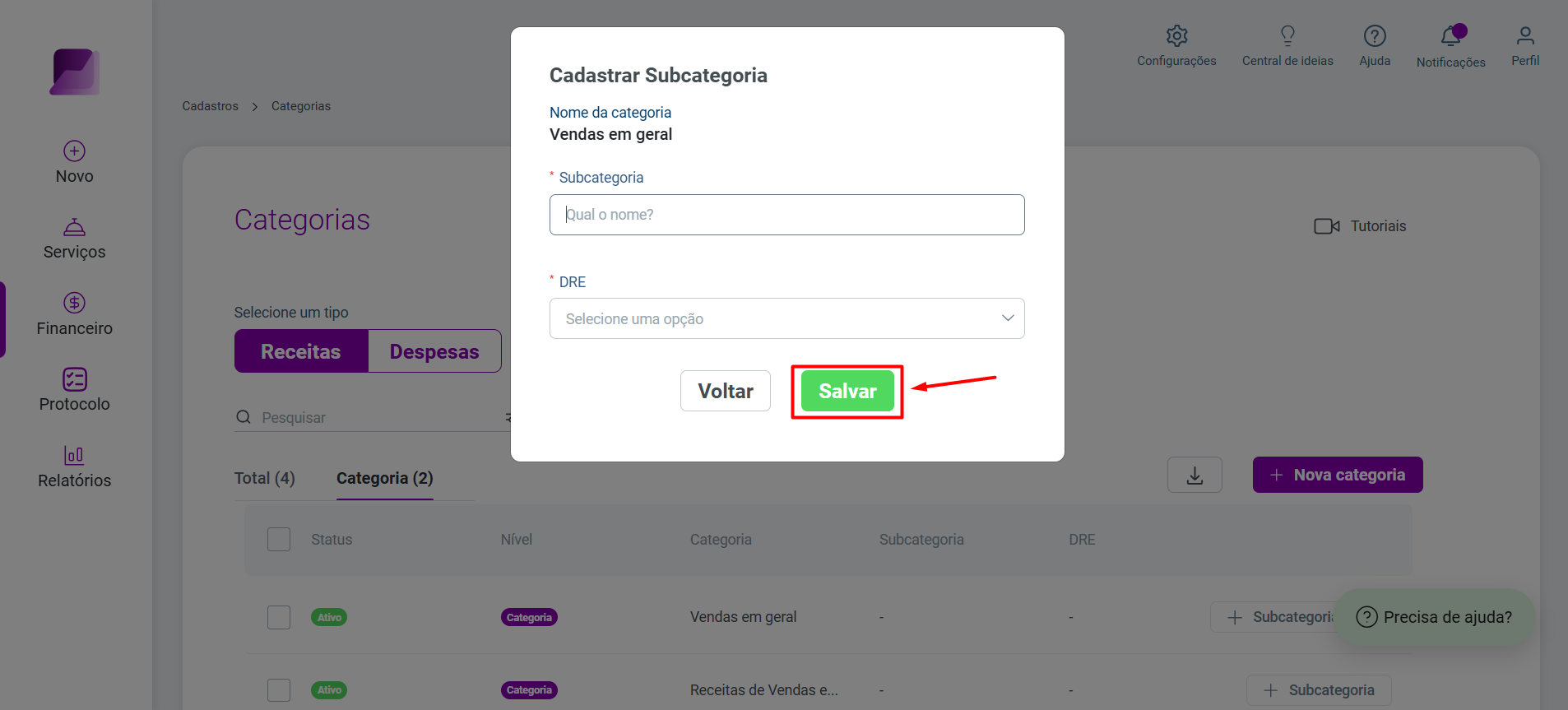Pop-up 'Cadastrar subcategoria'. Destaca-se o campo 'Subcategoria' e o botão 'Salvar' para confirmar o registro.