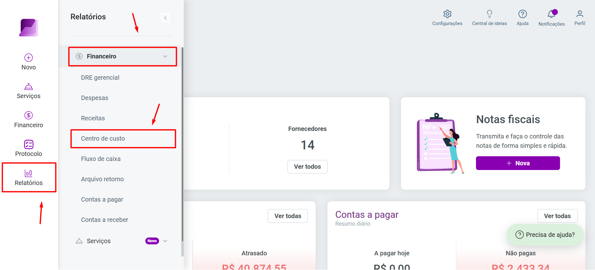 Menu lateral do sistema. A seção 'Relatórios' está expandida, mostrando o caminho 'Financeiro' e a seleção da opção 'Centro de custo'.