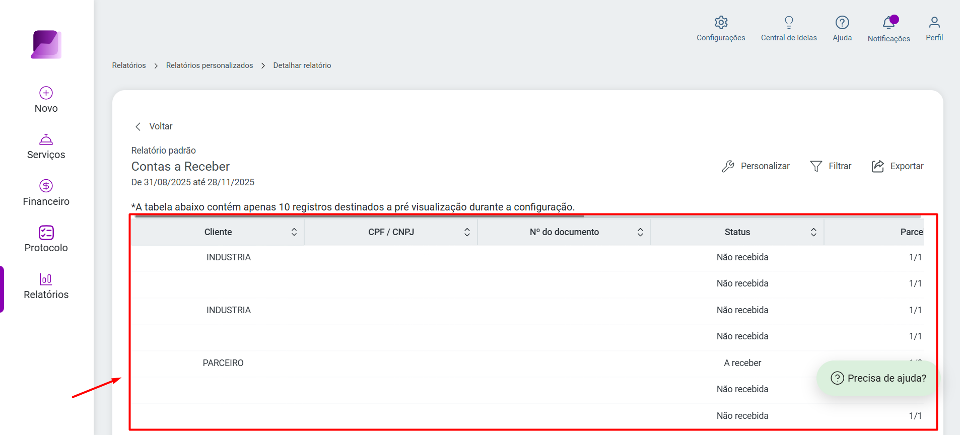 Tabela de dados do relatório destacada, exibindo colunas com informações de clientes, documentos e status financeiro.