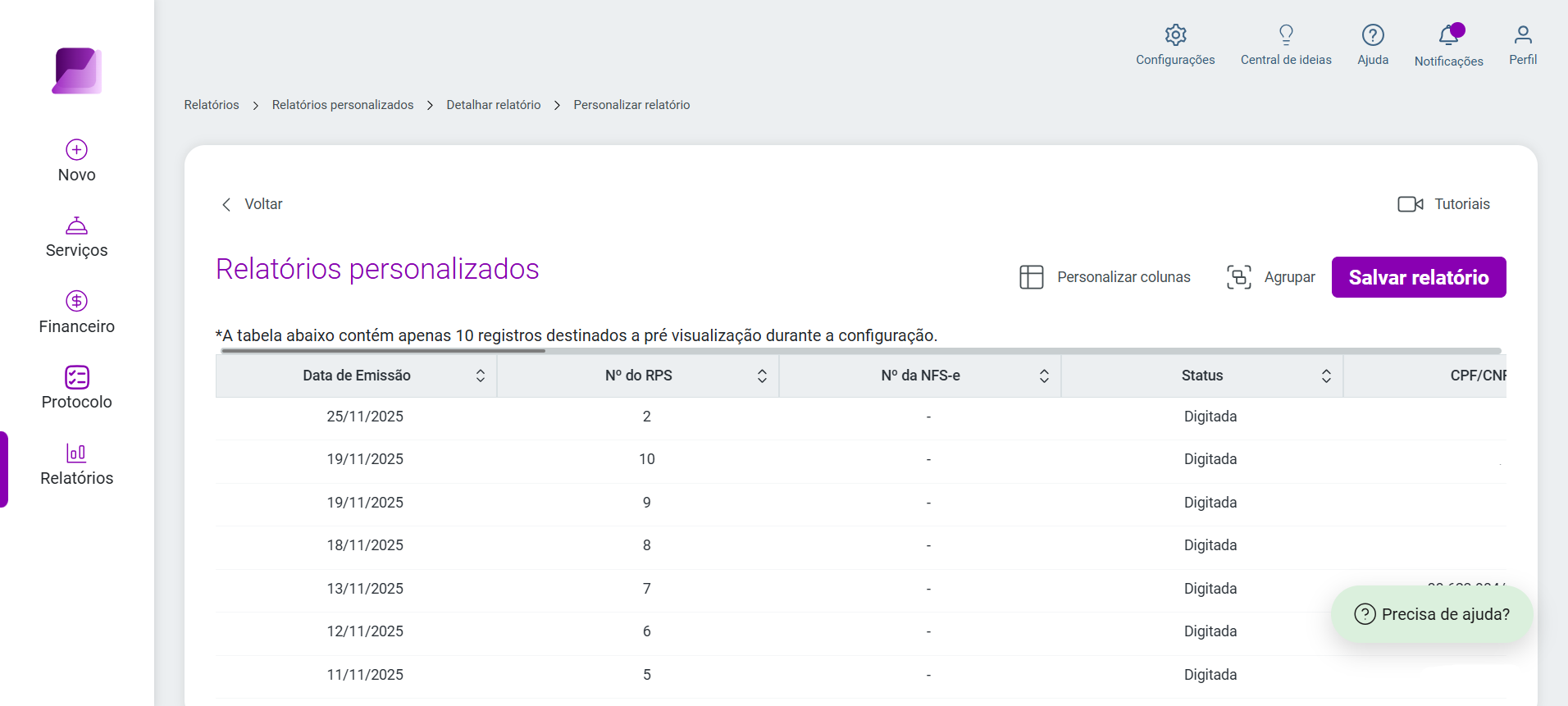 Tela 'Relatórios personalizados' exibe tabela com colunas de emissão, RPS e status, além de opções superiores para personalizar, agrupar e salvar.