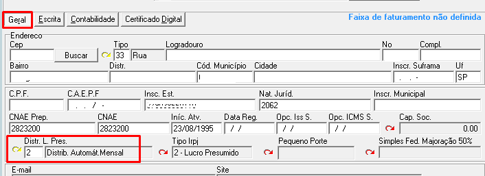 Tela de cadastro da empresa no G5, aba Geral, destacando a configuração Distrib. Automát. Mensal para Lucro Presumido.